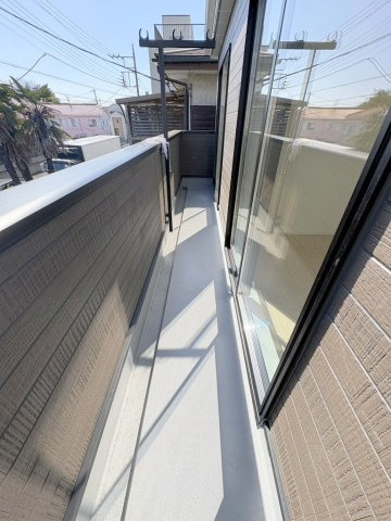 三郷市早稲田6丁目　新築戸建　全4棟　4号棟のバルコニー|南東向きバルコニーにて日当たり良好
