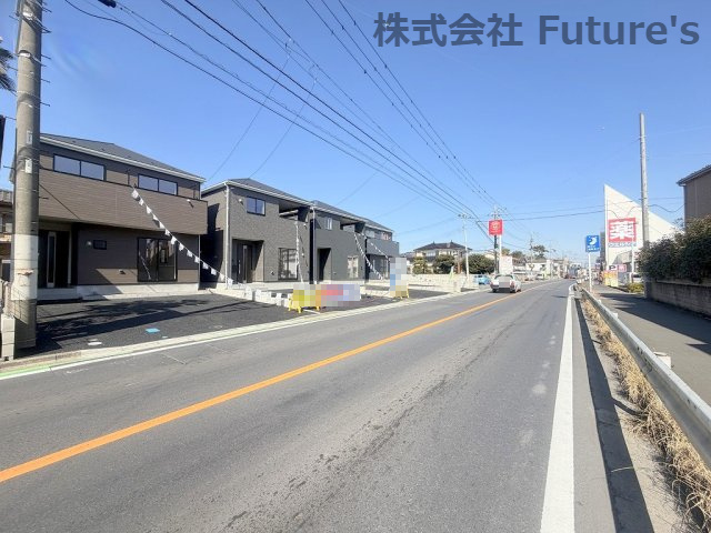 三郷市早稲田6丁目　新築戸建　全4棟　4号棟の前面道路含む現地写真|前面道路含む現地写真です。