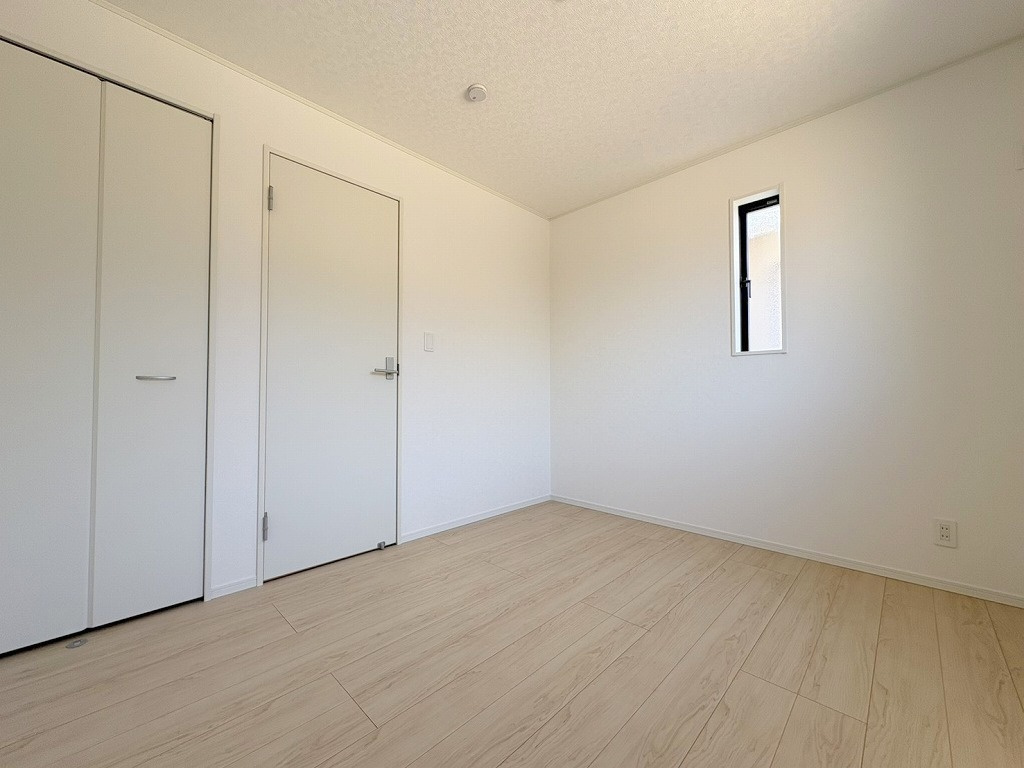 三郷市早稲田6丁目　新築戸建　全4棟　4号棟の洋室|全居室洋室でお掃除もラクラクです