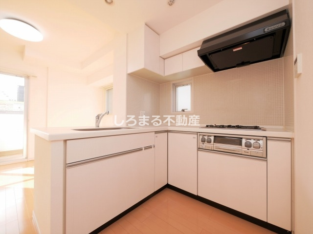 アーデン上本町のキッチン