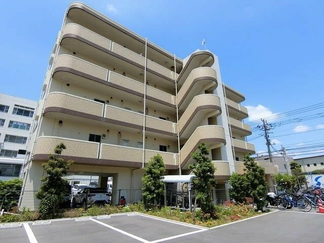 クレオ・テラ　本八幡の外観