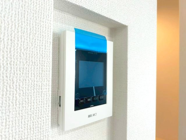 三木市末広３丁目　２期１号棟の防犯設備