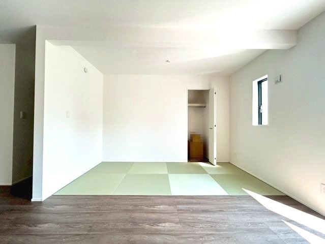 三木市末広３丁目　２期１号棟の和室