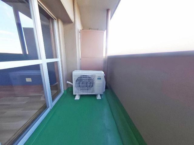 横浜マリンハイツ２号館のバルコニー