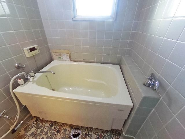 横浜マリンハイツ２号館の浴室