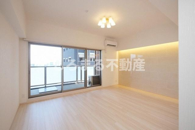 プレジオ森之宮の居間・リビング