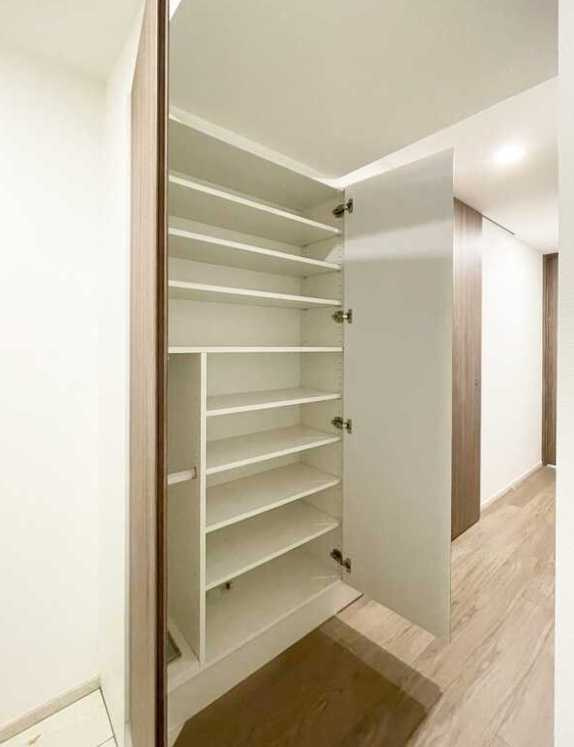 S-RESIDENCE駒沢大学駅前　築浅　礼金０　敷金０　の収納