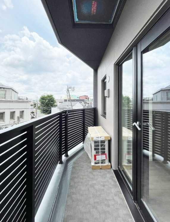 S-RESIDENCE駒沢大学駅前　築浅　礼金０　敷金０　のバルコニー