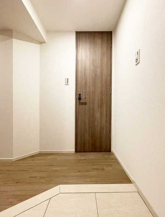 S-RESIDENCE駒沢大学駅前　築浅　礼金０　敷金０　の玄関