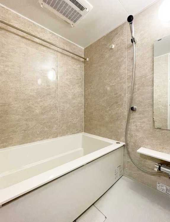 S-RESIDENCE駒沢大学駅前　築浅　礼金０　敷金０　の浴室