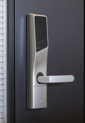 【セキュリティ】 | Florido | 同一仕様写真