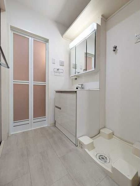 サンブライト今里の洗面所