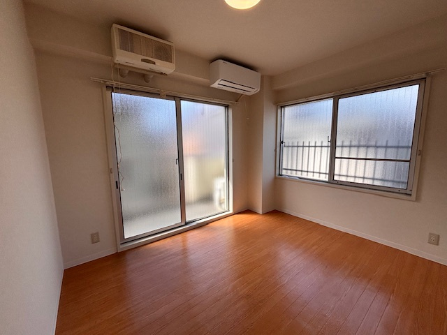 ふじハイツの洋室