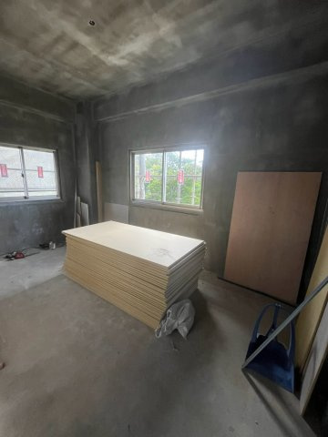 読谷村座喜味　新築共同住宅の内装|2026/9/5　現地写真