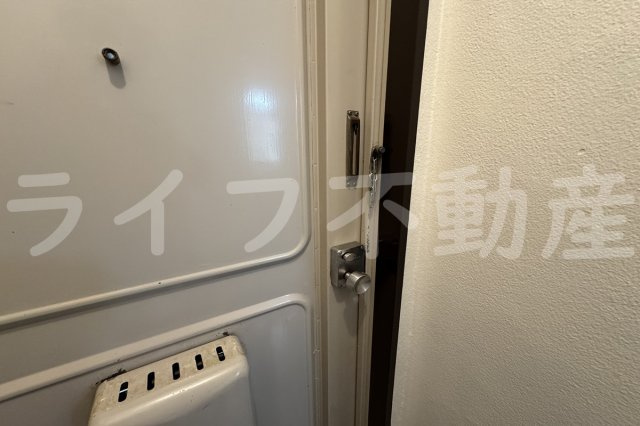 本町ビルのエントランス