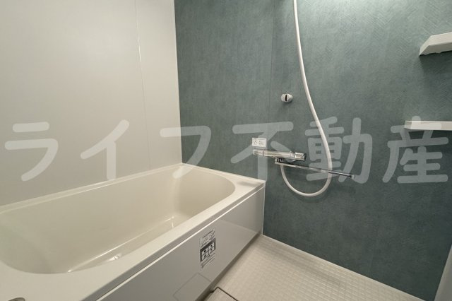 本町ビルの浴室
