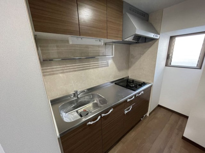 【キッチン】 | ピュアコート医大南