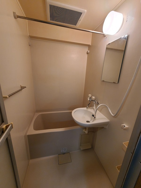 ＫＴ三光マンションの浴室|別室参考写真