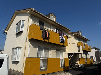 BESTHOUSE室岡の外観