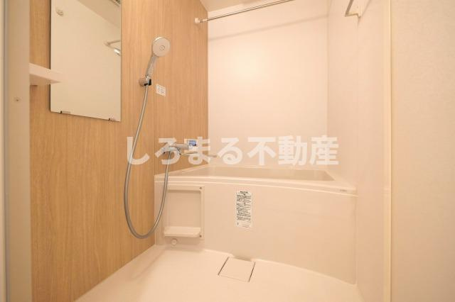 コンフォリア・リヴ南森町Ⅱの浴室
