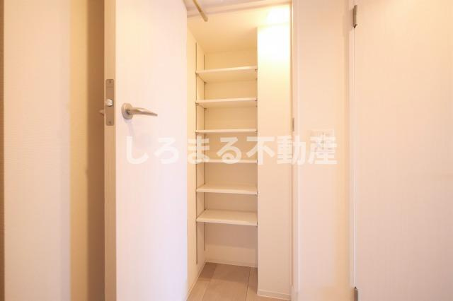 コンフォリア・リヴ南森町Ⅱのその他