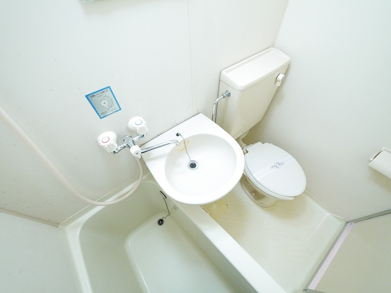 メゾンアンテルナ奈良の設備|洗面台です