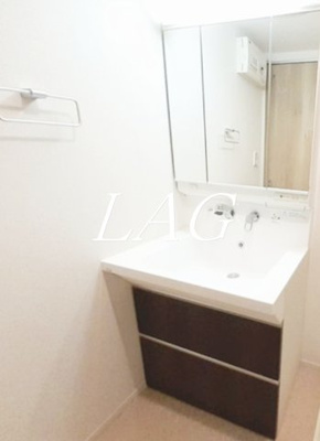【洗面所】 | フィオーレ静　吉敷町 | 洗面台です。