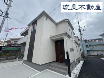 【外観】 | 那覇市三原（全6棟）F号棟 | F号棟　駐車3台可♪