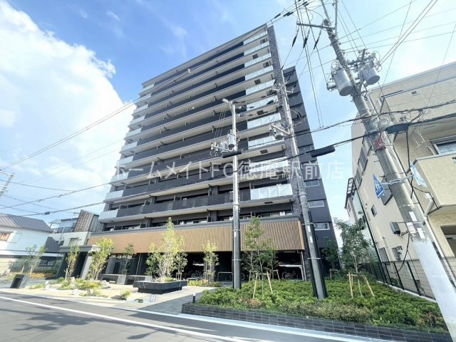 プレジオ城東の外観