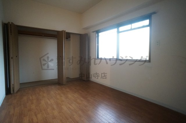 プレステージ安倉の居間・リビング