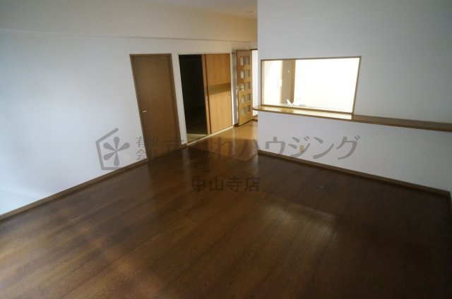 プレステージ安倉の居間・リビング|広さ十分なリビングスペース