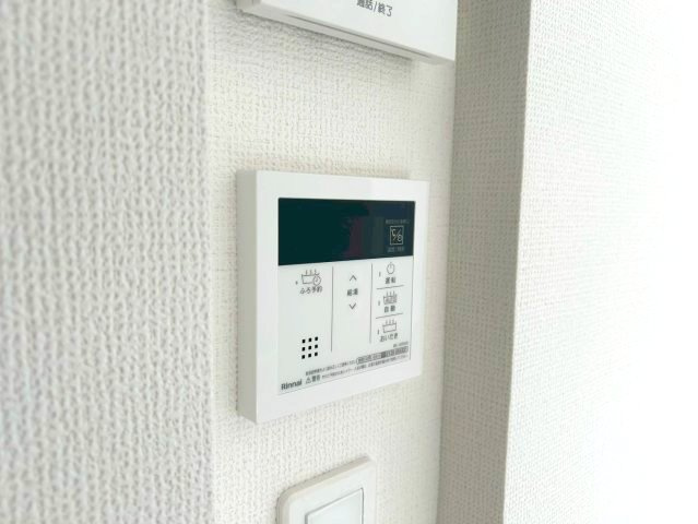 三木市末広３丁目　２期4号棟の発電・温水設備