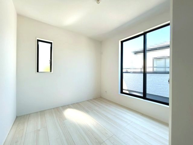 三木市末広３丁目　２期4号棟の洋室
