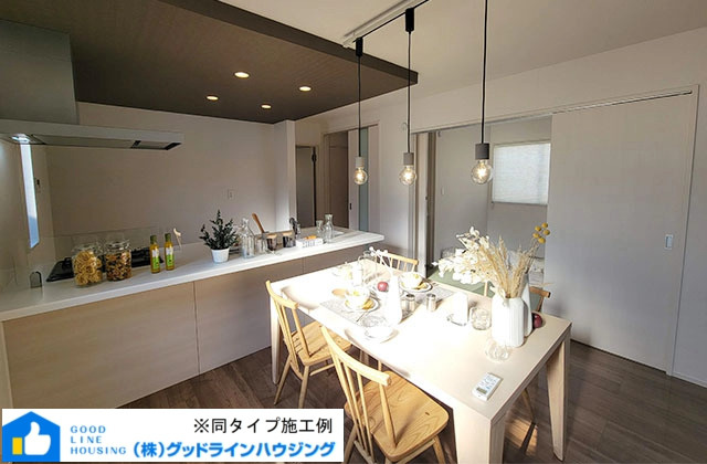 三木市末広３丁目　２期4号棟のキッチン