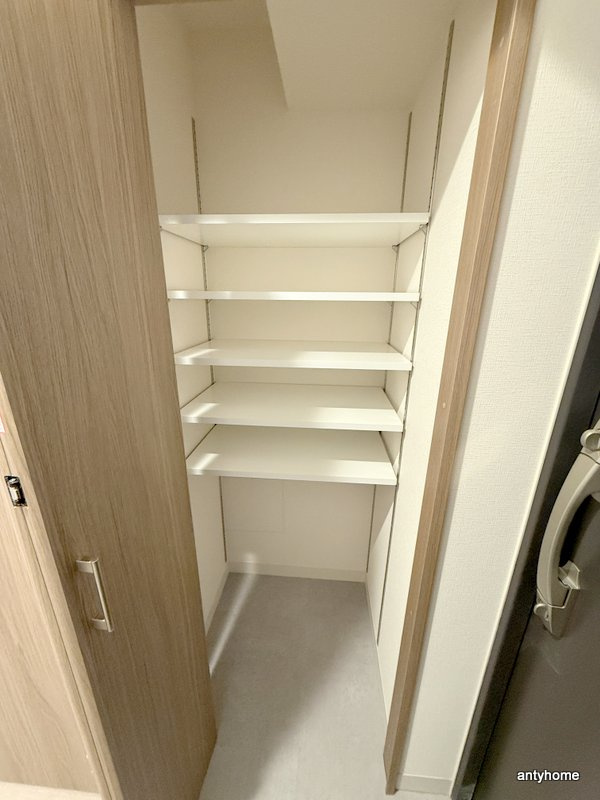 プランドール新北野　仲介手数料無料の収納