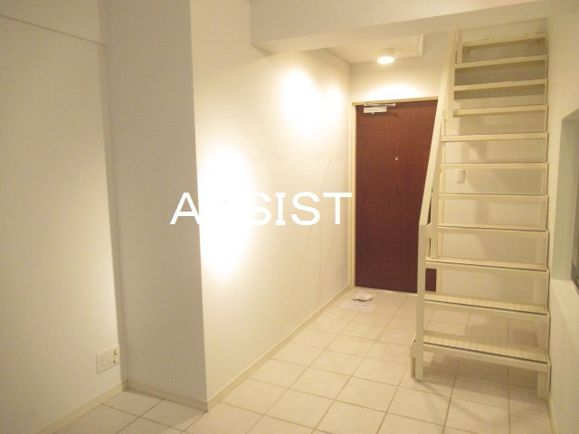 ゼクシア吉祥寺の玄関