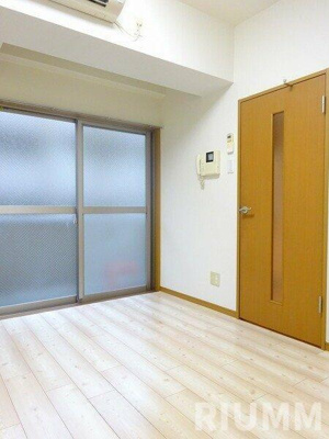 【居間・リビング】 | プレールアパートメント芦花公園