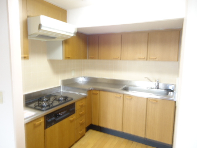 ラ・クラッセ西寺尾のキッチン