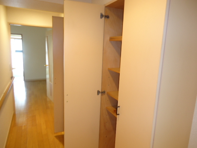 ラ・クラッセ西寺尾の内装