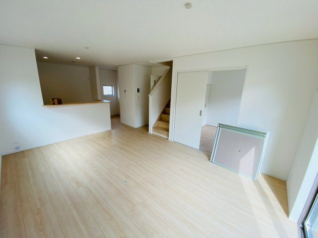 【7号棟】富里市七栄　第34　全７棟の居間・リビング