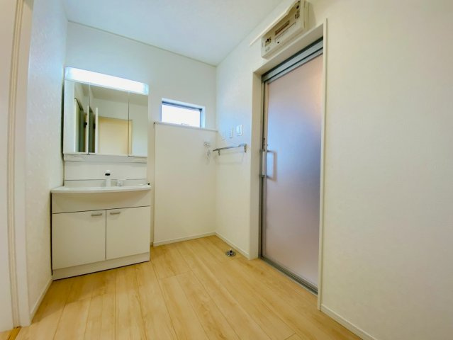 【7号棟】富里市七栄　第34　全７棟の洗面所