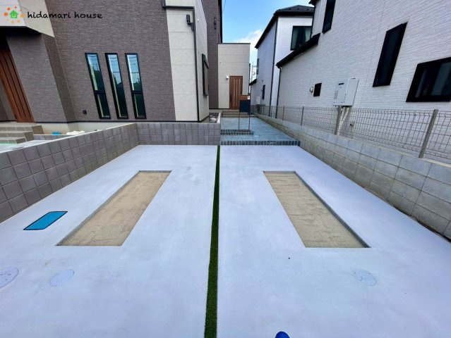 伊奈町寿　新築戸建　タマタウン02の駐車場