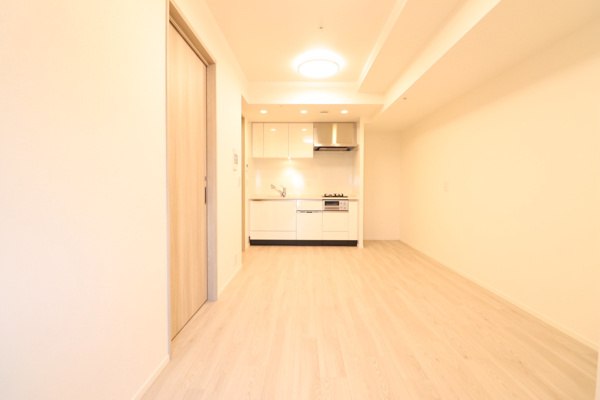 【居間・リビング】 | 【リビングダイニング】約10.4帖LDK！床暖房付で、寒い冬も快適に過ごせます！