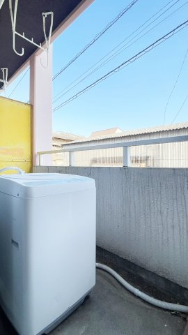 伊勢ハイツⅢのバルコニー