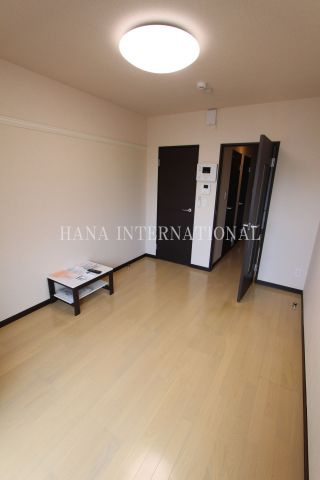 ラグレージュⅢの居間・リビング