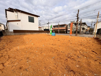 【前面道路含む現地写真】 | グランファミーロ稲毛区宮野木町 | お家探しを進めるにあたって不安な事も多いかと思いますが、お客様にとって楽しいお家探しが出来るよう、一生懸命お手伝いさせて頂きます。些細なことでも気軽にご相談下さい！！お客様のご要望にお応えします！！