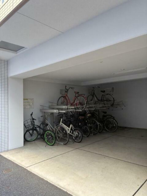 グランディール浅草のその他共用部分|駐輪場