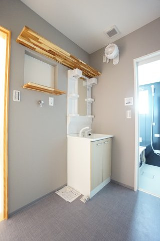 M-houseの独立洗面台