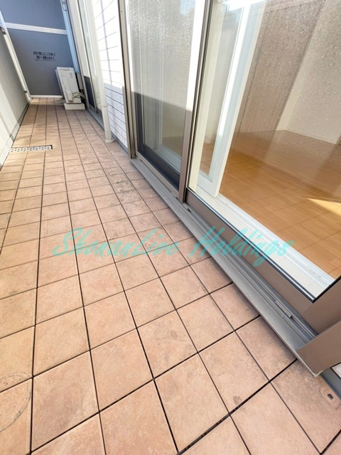 ストークプレイス湘南のバルコニー