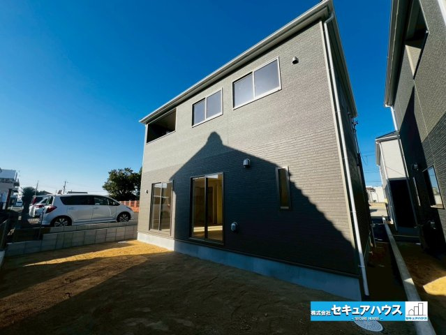 【今からご案内可能】刈谷市小垣江町本郷下　全9棟の庭|【庭】
◆広々としたお庭付きの物件です♪芝生を敷いたり、ウッドデッキを設置することもできます。